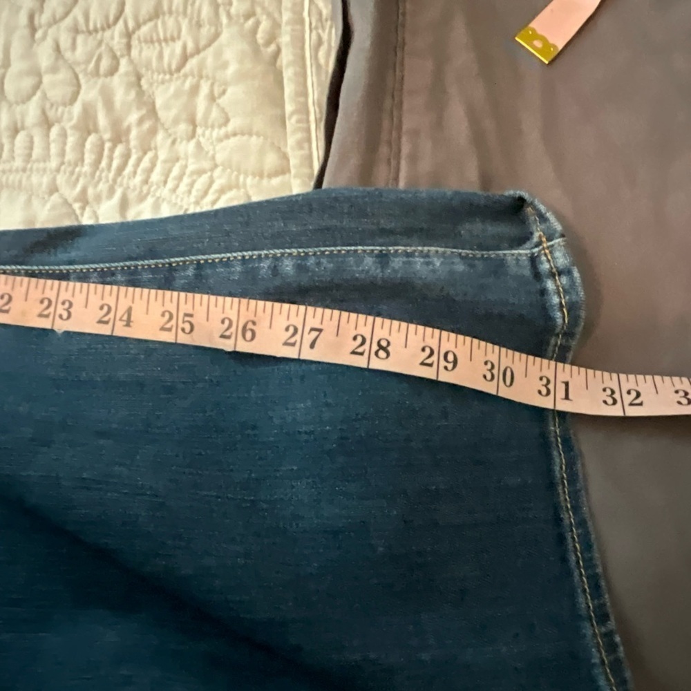 Driftwood Kelly Bootcut Jeans Size 32 - Picture 8 of 8